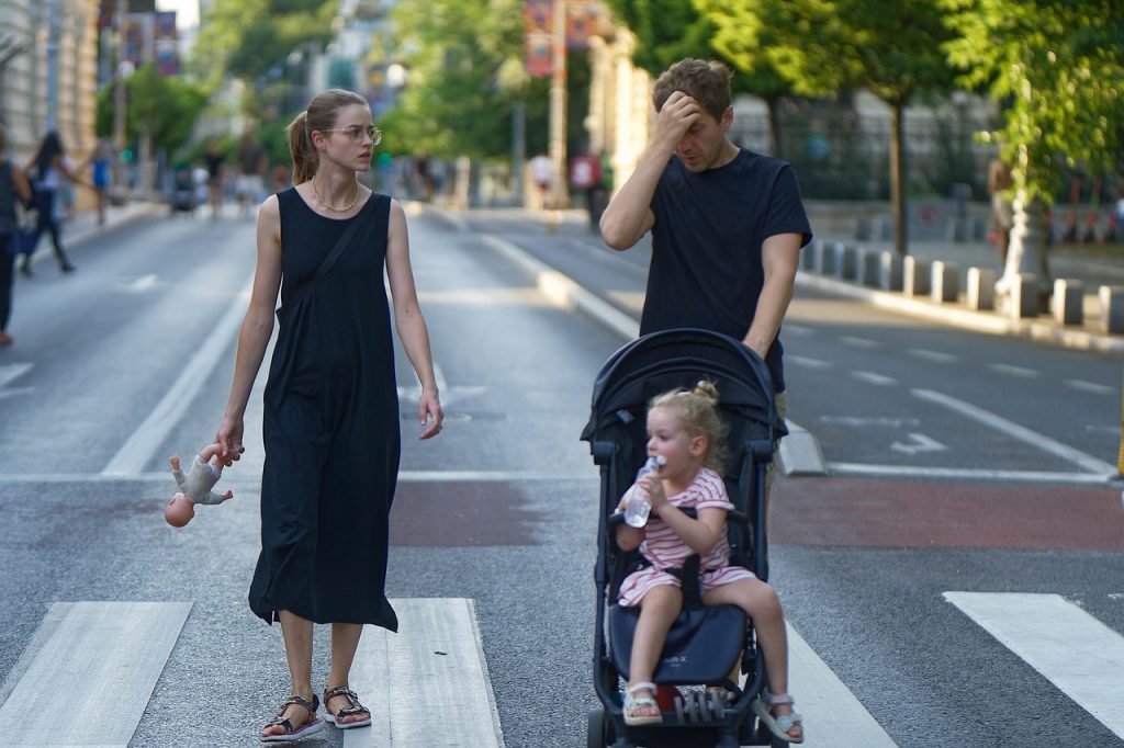 ce se intampla cu cordonul ombilical dupa nastere la mama