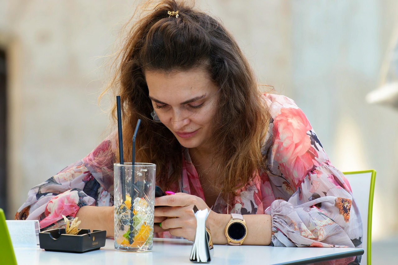 cat dureaza prima menstruatie