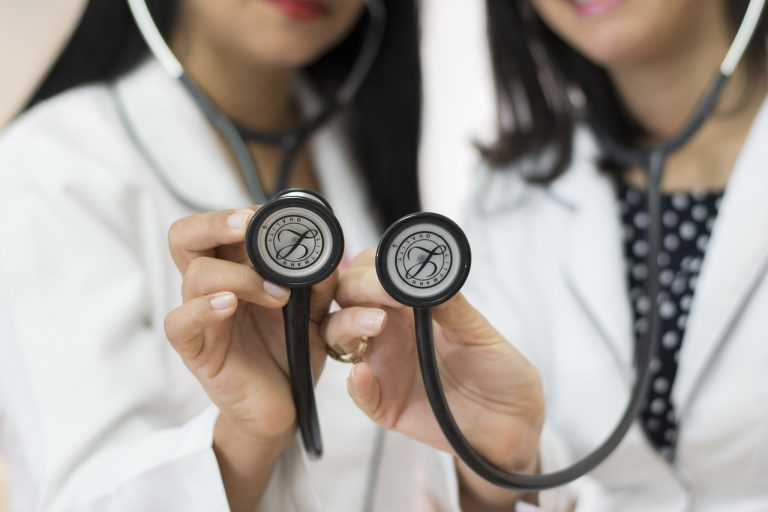 cat dureaza simptomele menopauzei