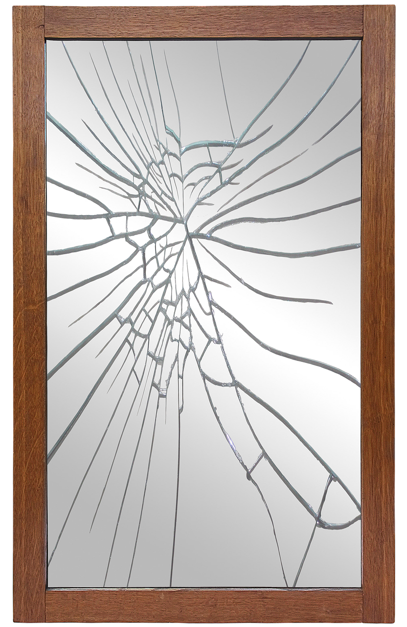 vladuta lupau divort