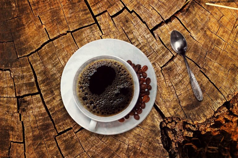 cate calorii are o cafea neagra